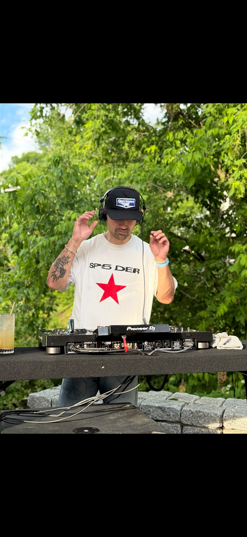 Afro House DJ Night in Woodstock, VT — nic at Au Comptoir