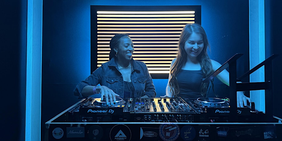 Become a DJ in 1 hour: MASTERCLASS in PRO STUDIO