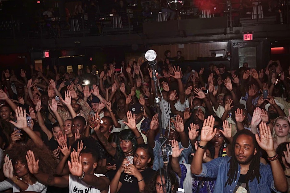 CATCH THE HEAT ON THE DANCE FLOOR? - SOUL IN THE HORN  - AUGUST 21