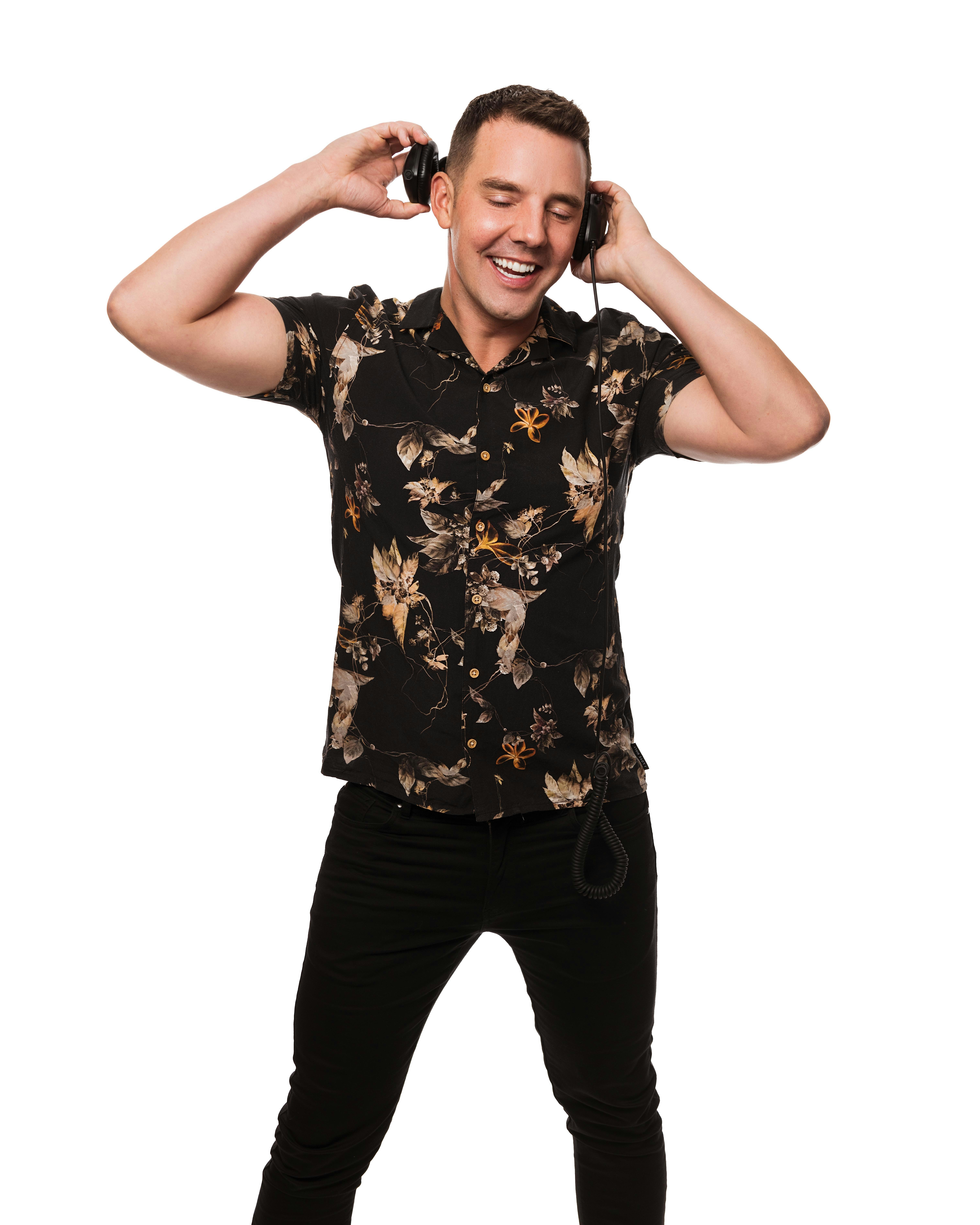 DANCE PARTY WITH DJ JORDAN ESKRA