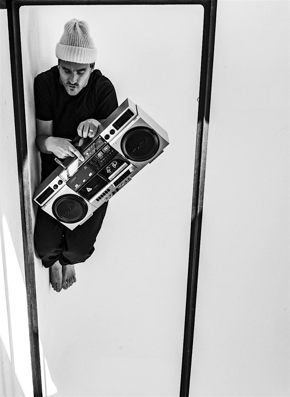 Diz Undone DJ Set (fka Dizraeli)  @ The Magic Garden
