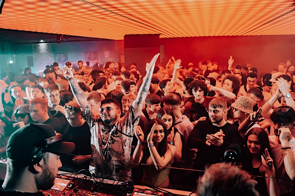 FREE TICKETS - RnB, Afrohouse, Latin House, Reggeaton, Pop - MOTIVE PARTY