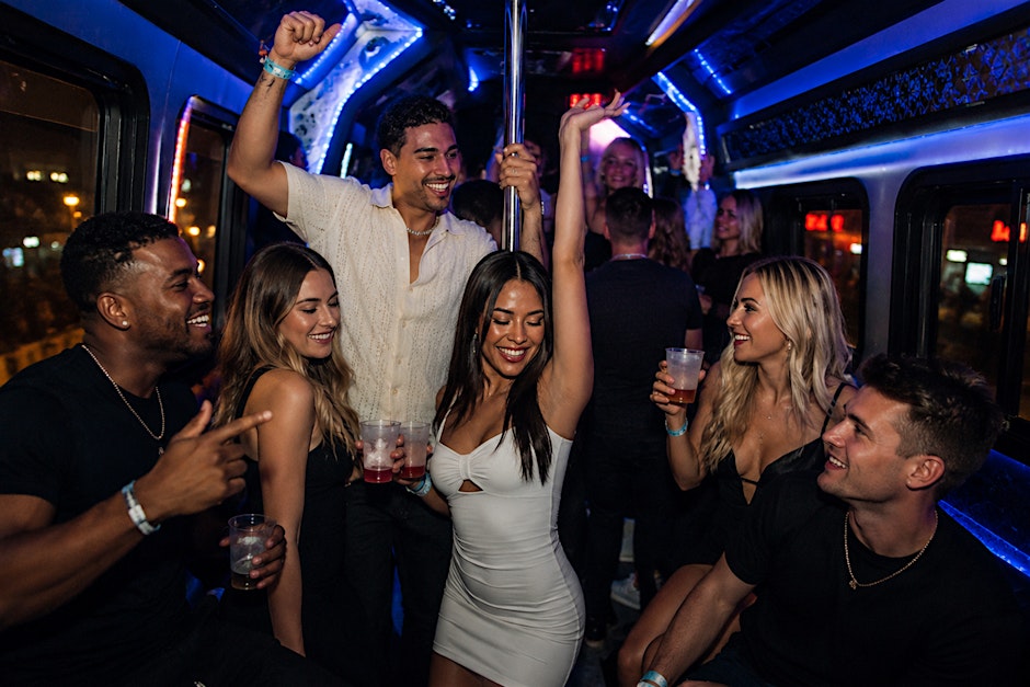 Las Vegas Hip-Hop Club Crawl with Party Bus, Free Drinks & VIP Entry