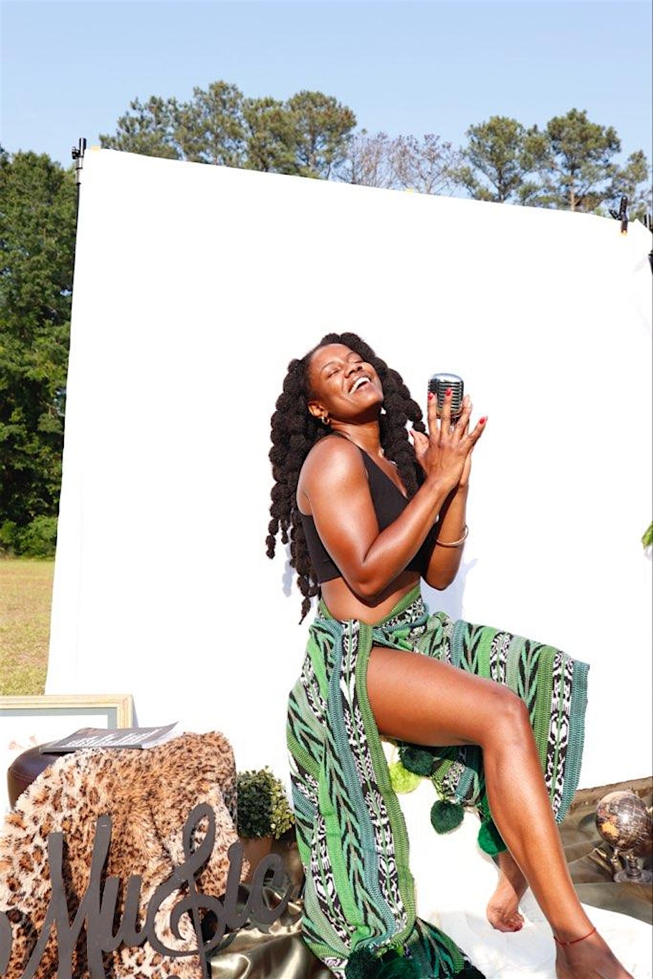Music in the Garden with Lola Ladae