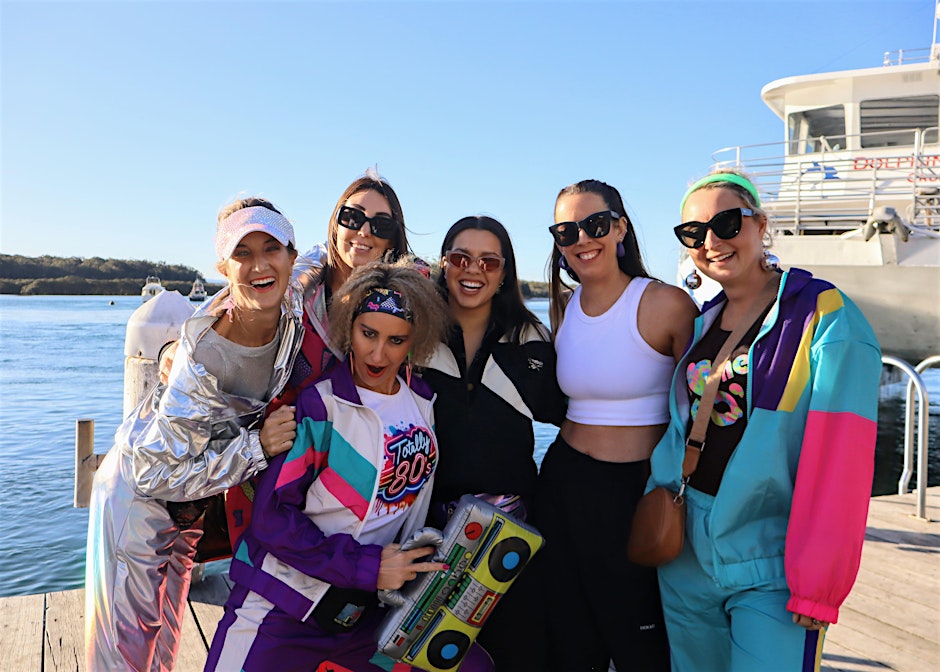NAUGHTIES & NINETIES Throwback boat party