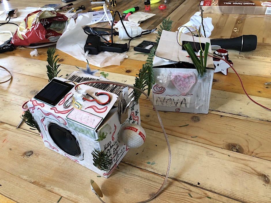Neon Songs workshop