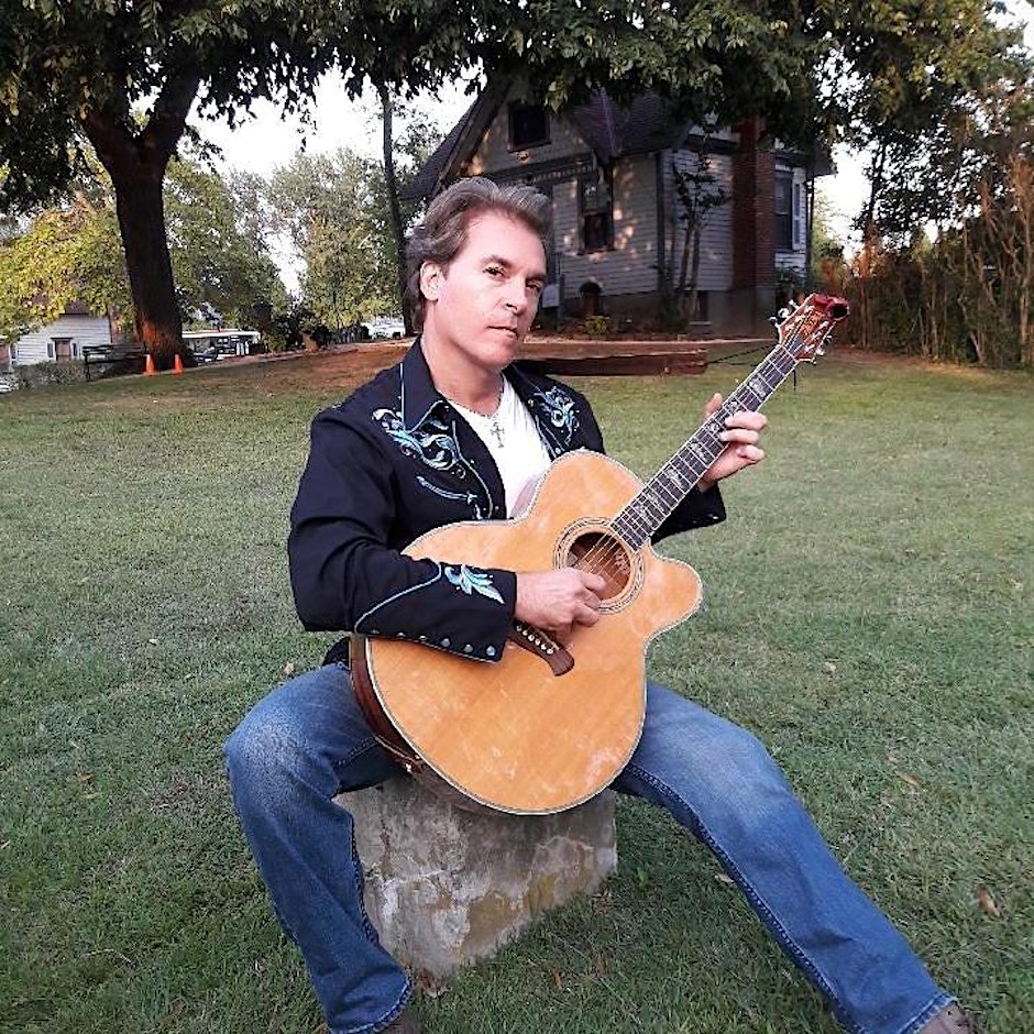 Singer/Songwriter  Paul Gargiulo