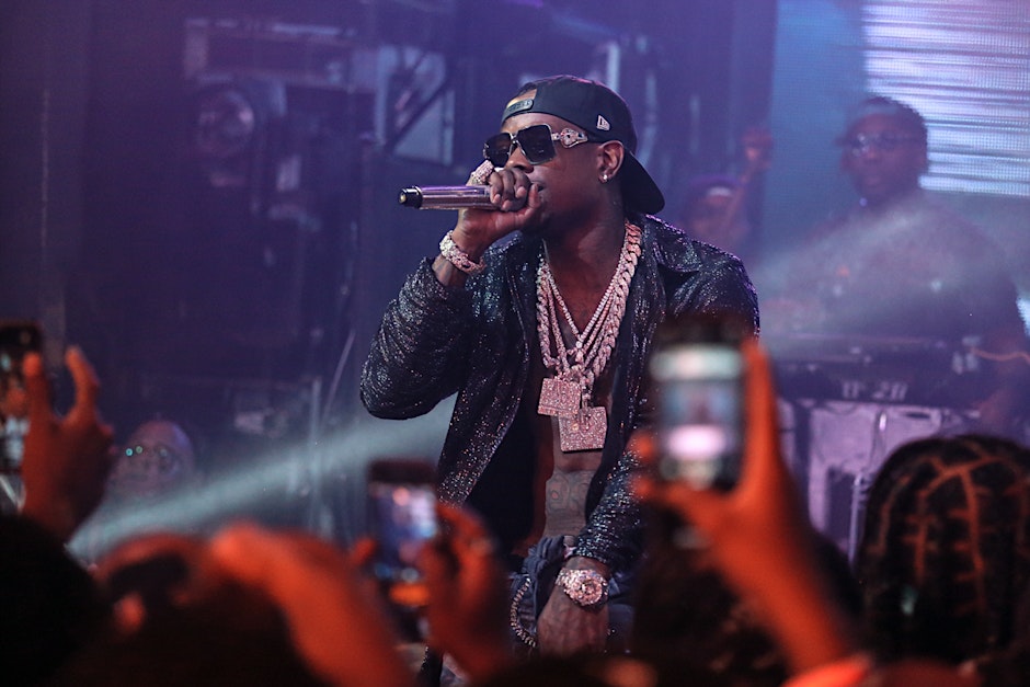 Vegas Hip-Hop Club Crawl | VIP Party Bus + Skip-the-Line Entry