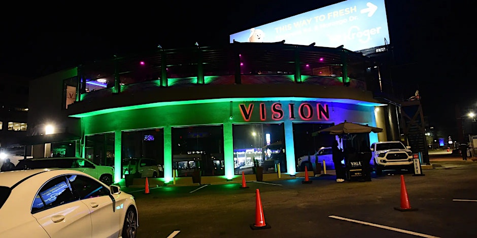 VISION LOUNGE FRIDAYS | FREE ENTRY W/ RSVP | JULY 25th |